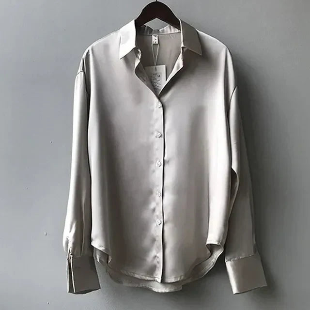 Olivia – Women’s Elegant Fit Shirt Blouse